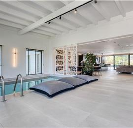 5 bedroom luxury seaside villa with indoor & outdoor pool, near Acharavi, sleeps 10